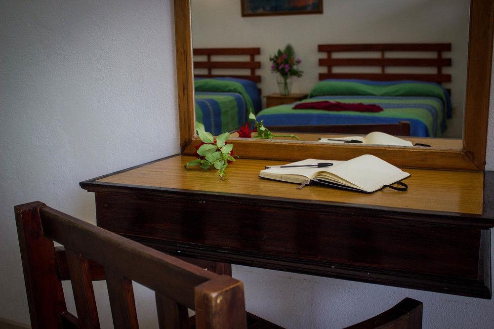 Hotel & Suites Punta Esmeralda Puerto Escondido  Eksteriør bilde